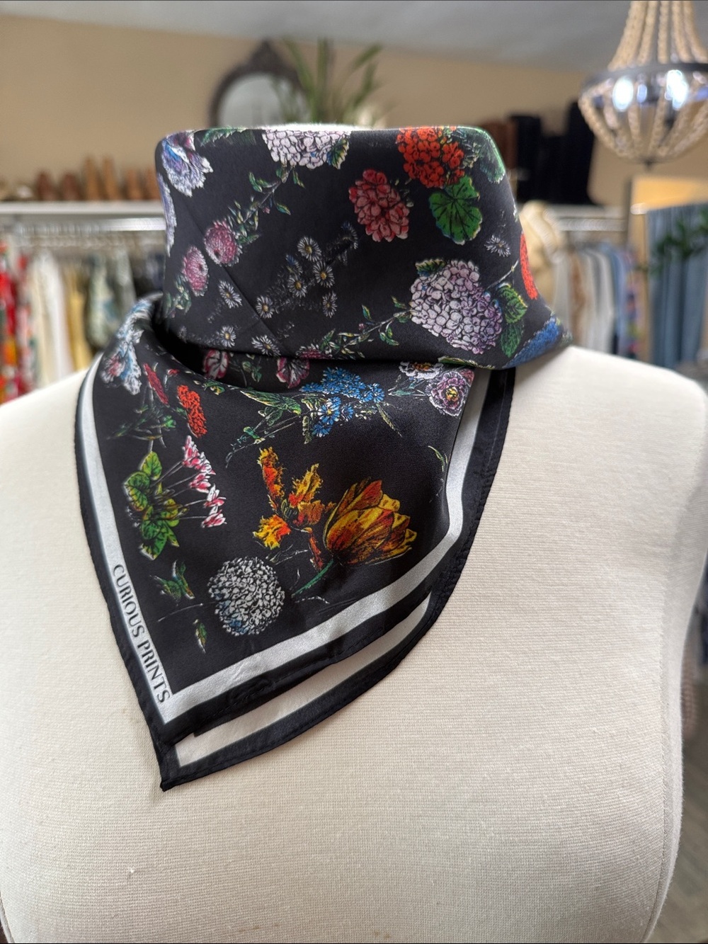 Curious Prints 100% Silk Floral Botanical Print 18"X18" Scarf NEW